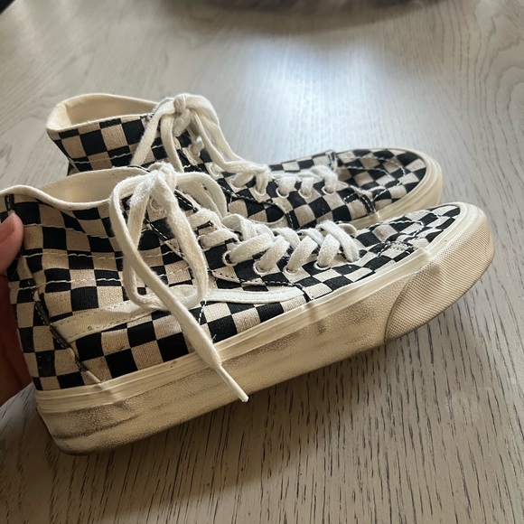 Vans Checkerboard High-Top Sneakers - Picture 3 of 6